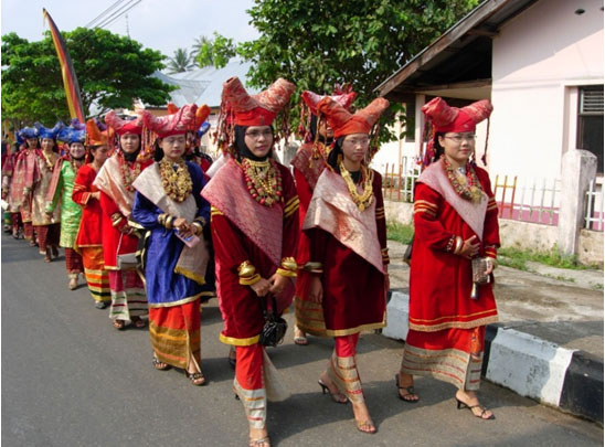 10 Hal yang Identik dengan Provinsi Sumatera Barat 